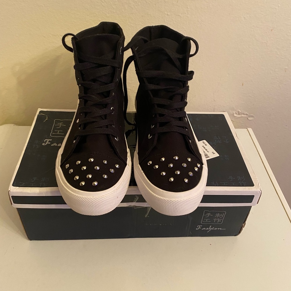 Shoes women
